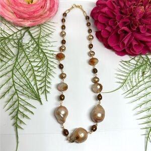 NEW⚜️Baroque Pearl & Crystal Beaded Necklace